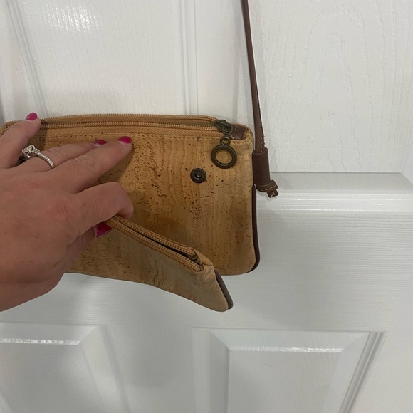 Cork bag slightly used - Picture 2 of 3